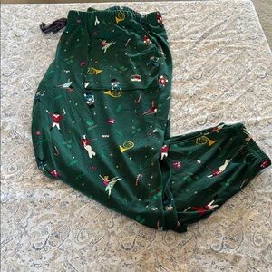 Cozy Green Holiday Print Women's Pajama Pants